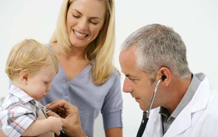 Cách phát hiện sớm trẻ bị viêm phổi 1