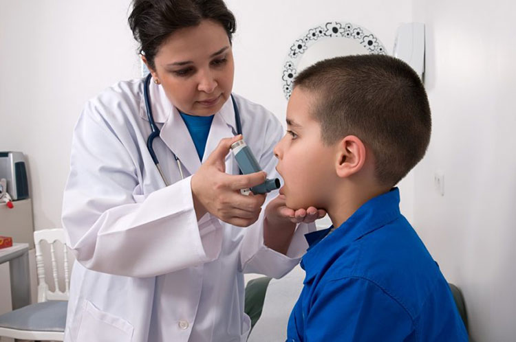 Khi nào cần đưa trẻ đến gặp bác sĩ? 1